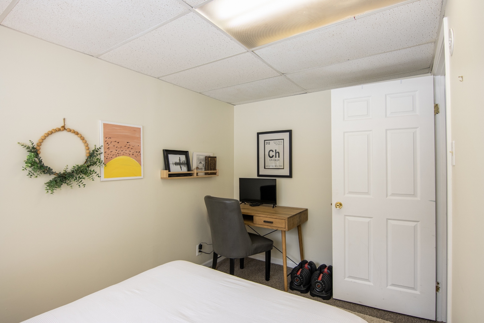 1213 Koster Court Geneva, IL 60134 - Photo 20 of 30 a workspace with furniture and a window