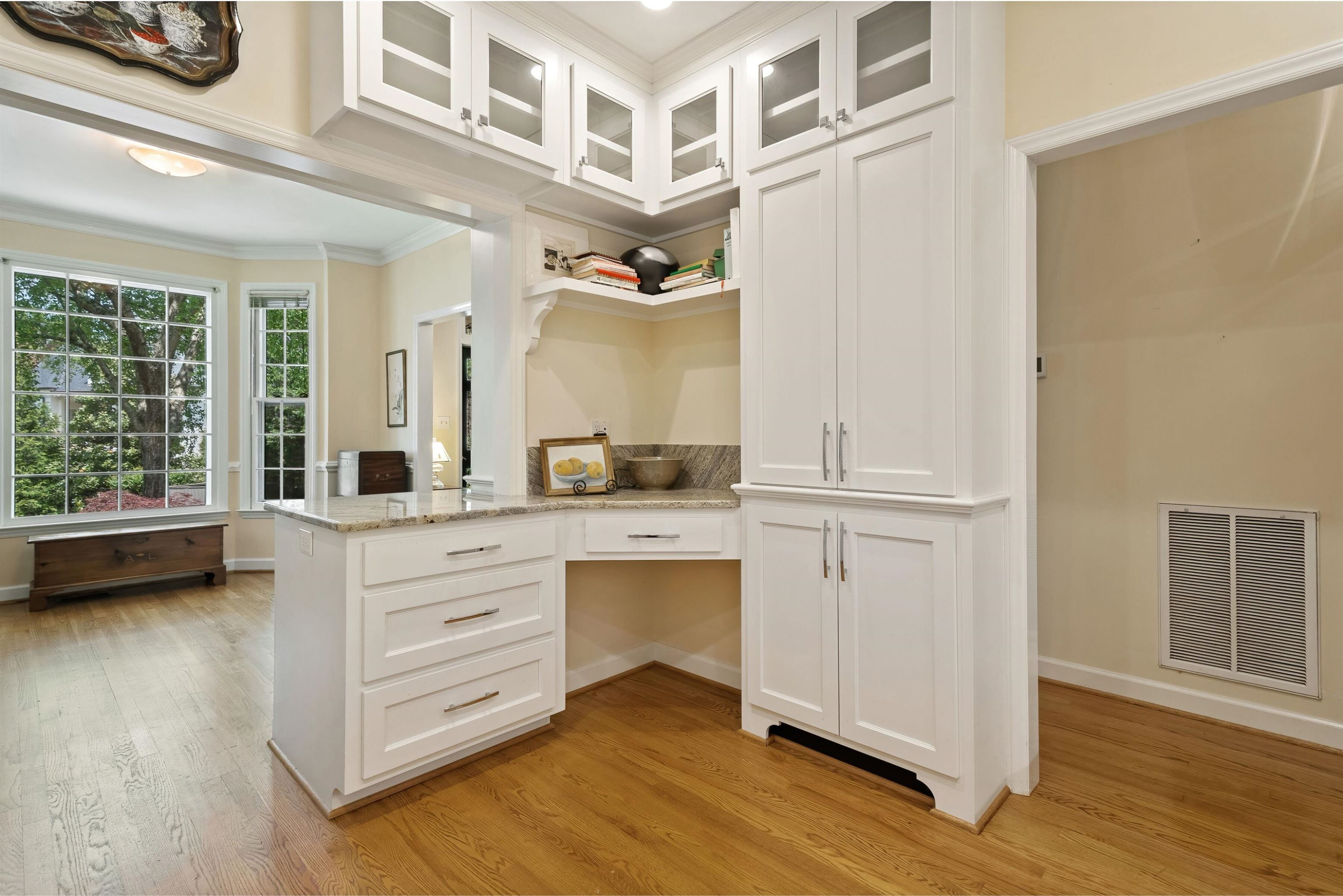 2623 Ashland Street Raleigh, NC 27608 - Photo 5 of 18 Photo 5