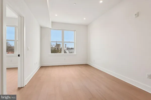 $1,490 | 20-30 West Allens Lane, Unit 306, Philadelphia, PA 19119