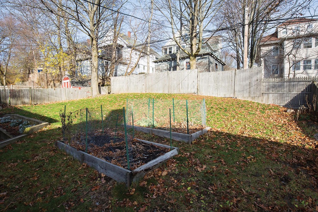 35 Redlands Road Boston, MA 02132 - Photo 5 of 5 Gallery Image 5