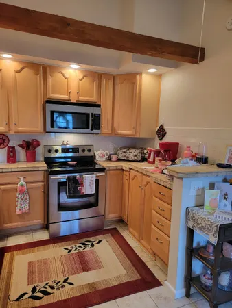 $2,295 | 58 Beech Street, Bristol, NH 03222