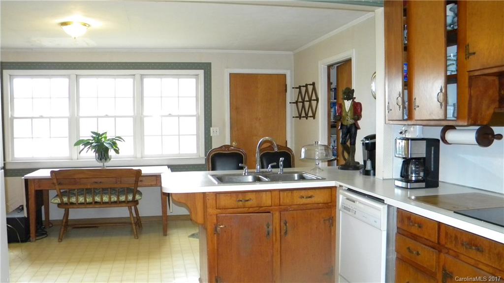 194 West Old Limestone Road York, SC 29745 - Photo 17 of 19 Gallery Image 17