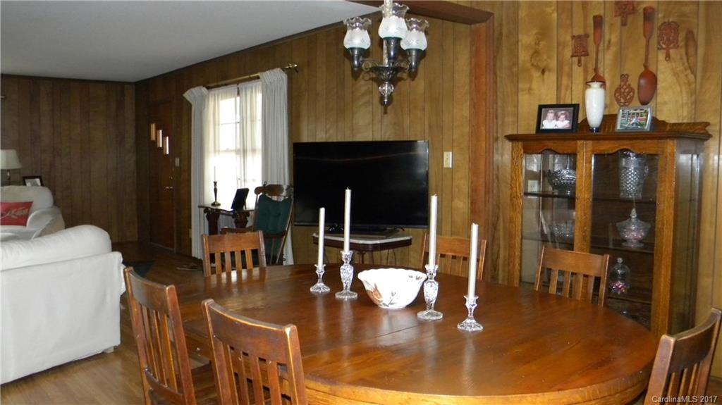 194 West Old Limestone Road York, SC 29745 - Photo 10 of 19 Gallery Image 10