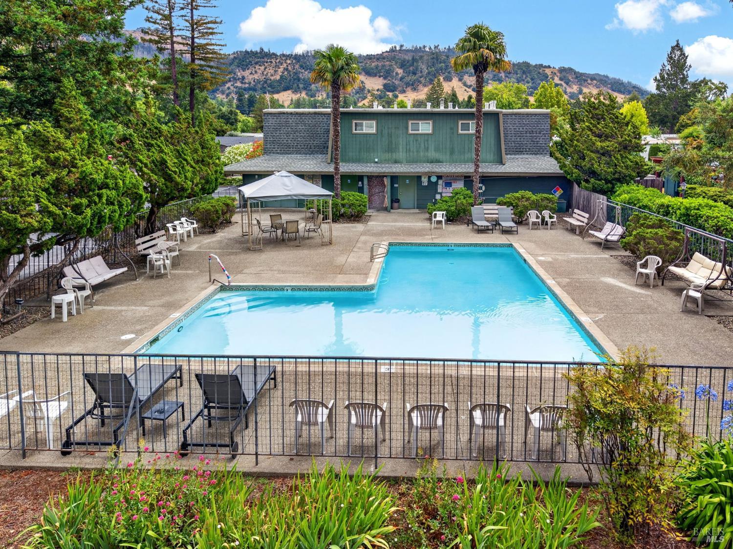 32 Springhill Court Santa Rosa, CA 95409 - Photo 45 of 46 Brookwood park seasonal pool