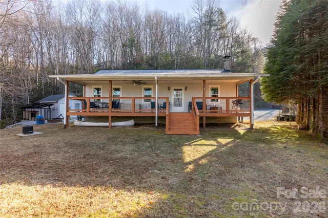 $365,000 | 245 Tip Field Road, Brevard, NC 28712