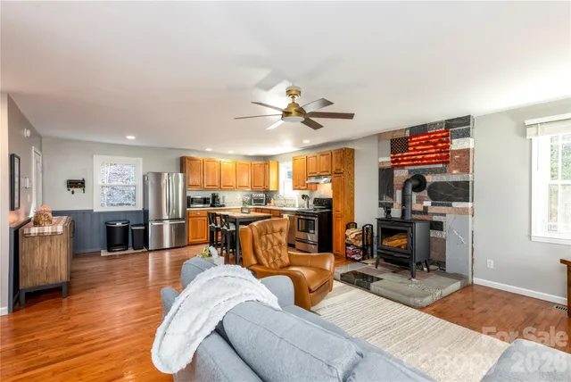 $365,000 | 245 Tip Field Road, Brevard, NC 28712