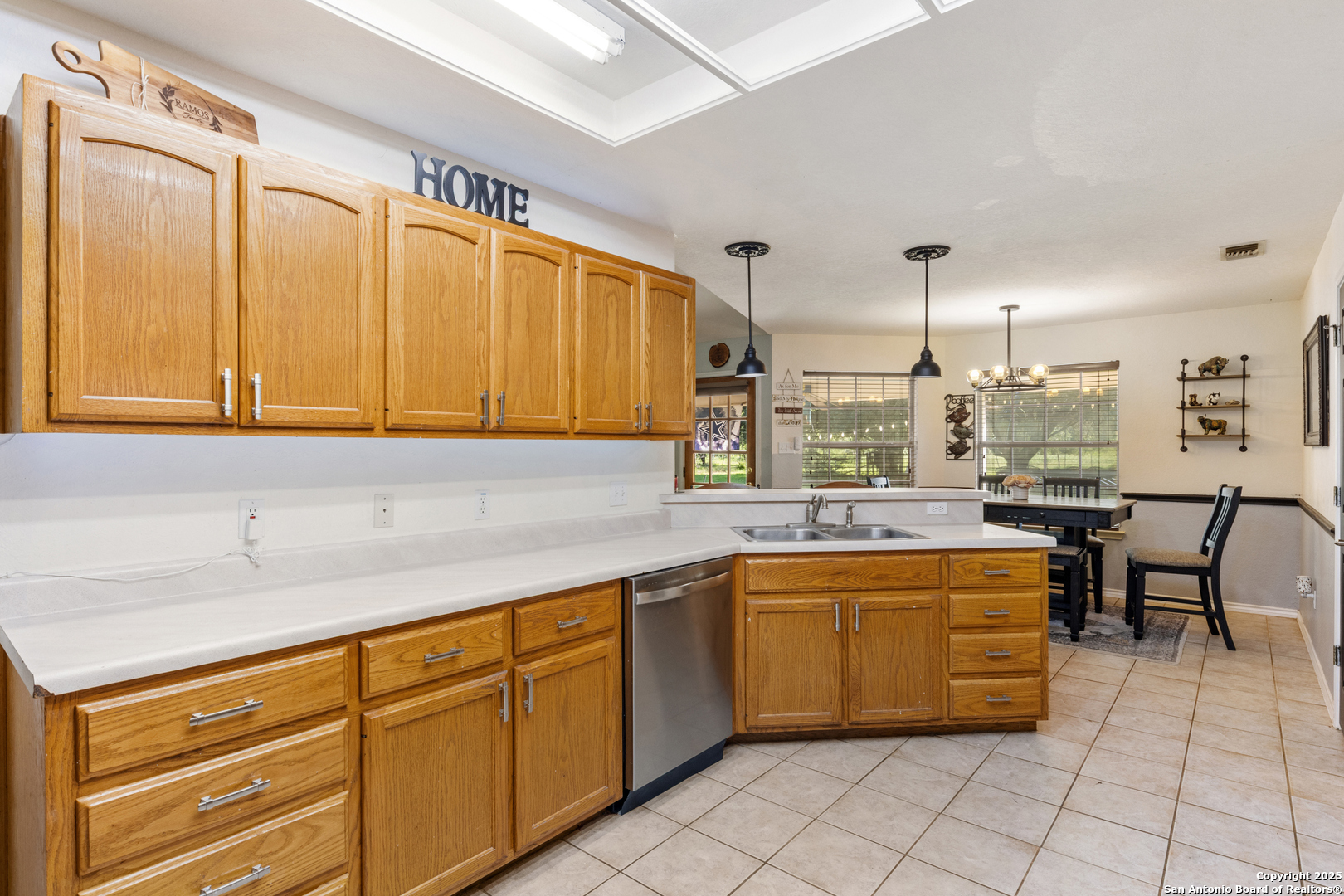 15563 South Skaggs Road Atascosa, TX 78002 - Photo 13 of 32