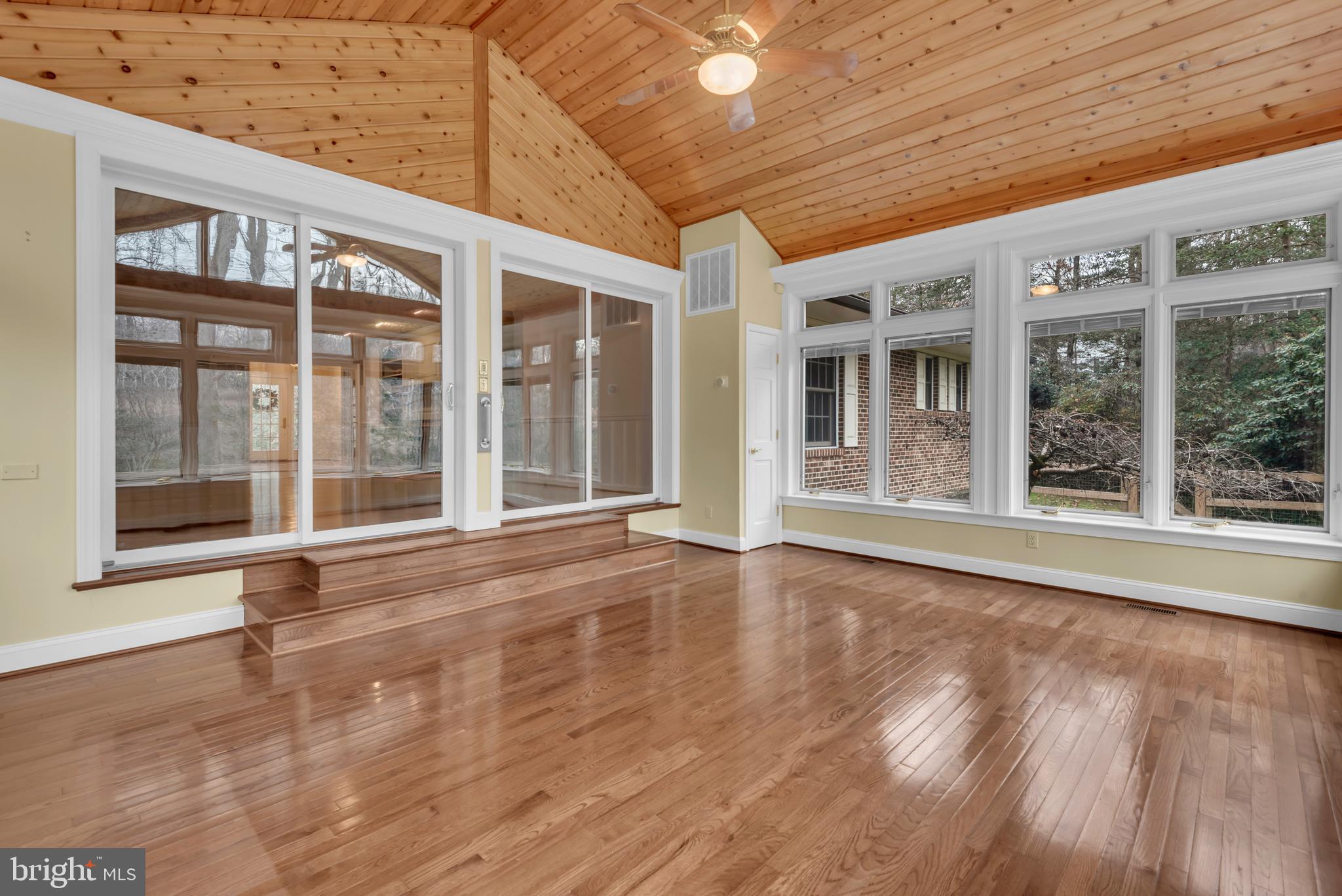 671 Discovery Court Davidsonville, MD 21035 - Photo 22 of 71 Rear Sunroom w Step Down from Great Room