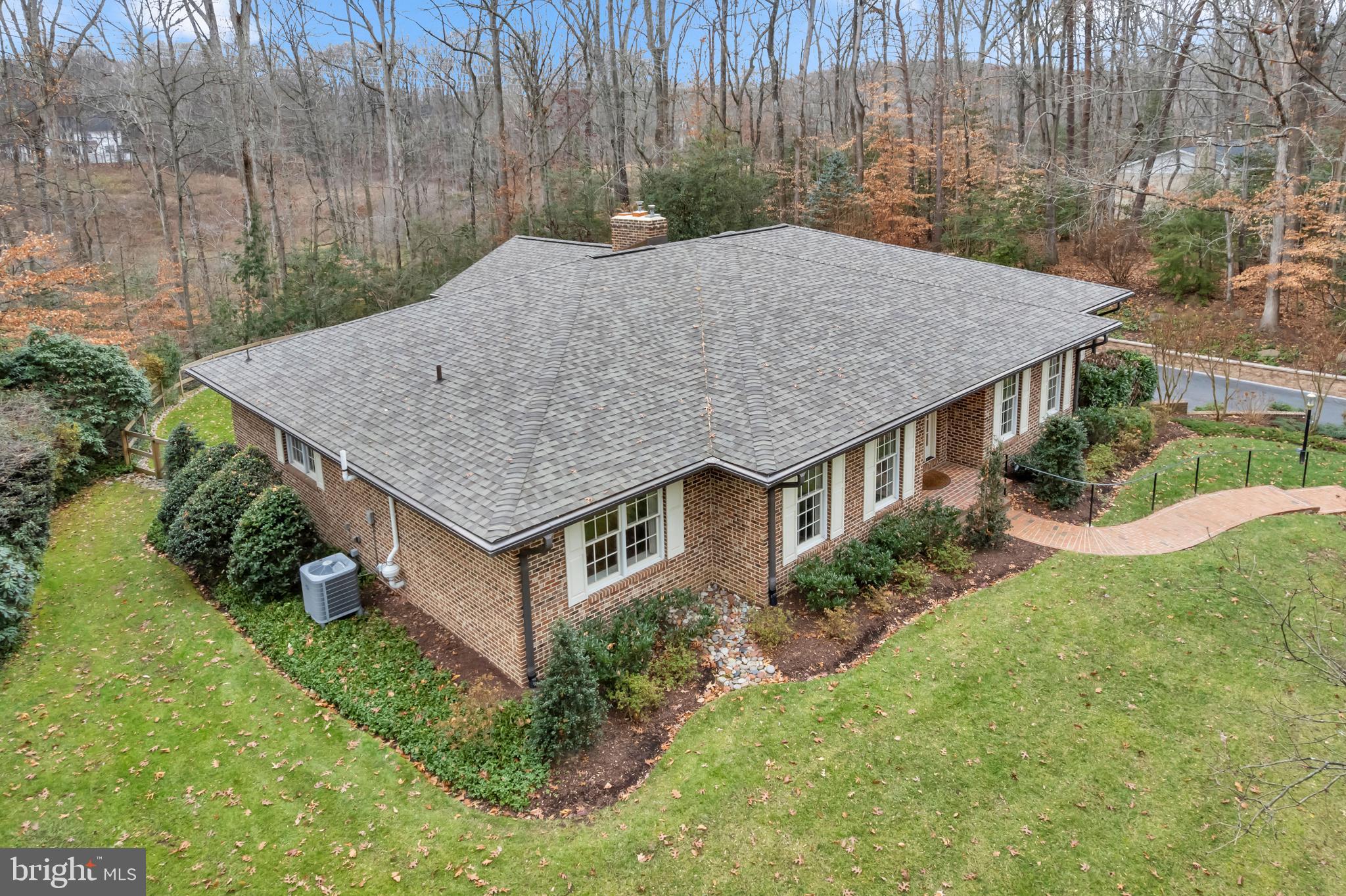671 Discovery Court Davidsonville, MD 21035 - Photo 3 of 71 a aerial view of a house with a yard table and chairs