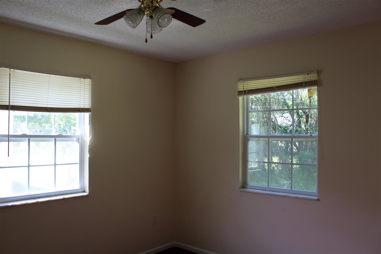 147 Southeast Old County Camp Road Madison, FL 32340 - Photo 5 of 18 Gallery Image 5