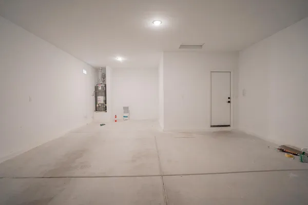 $1,895 | 46870 West Cansados Road, Maricopa, AZ 85139