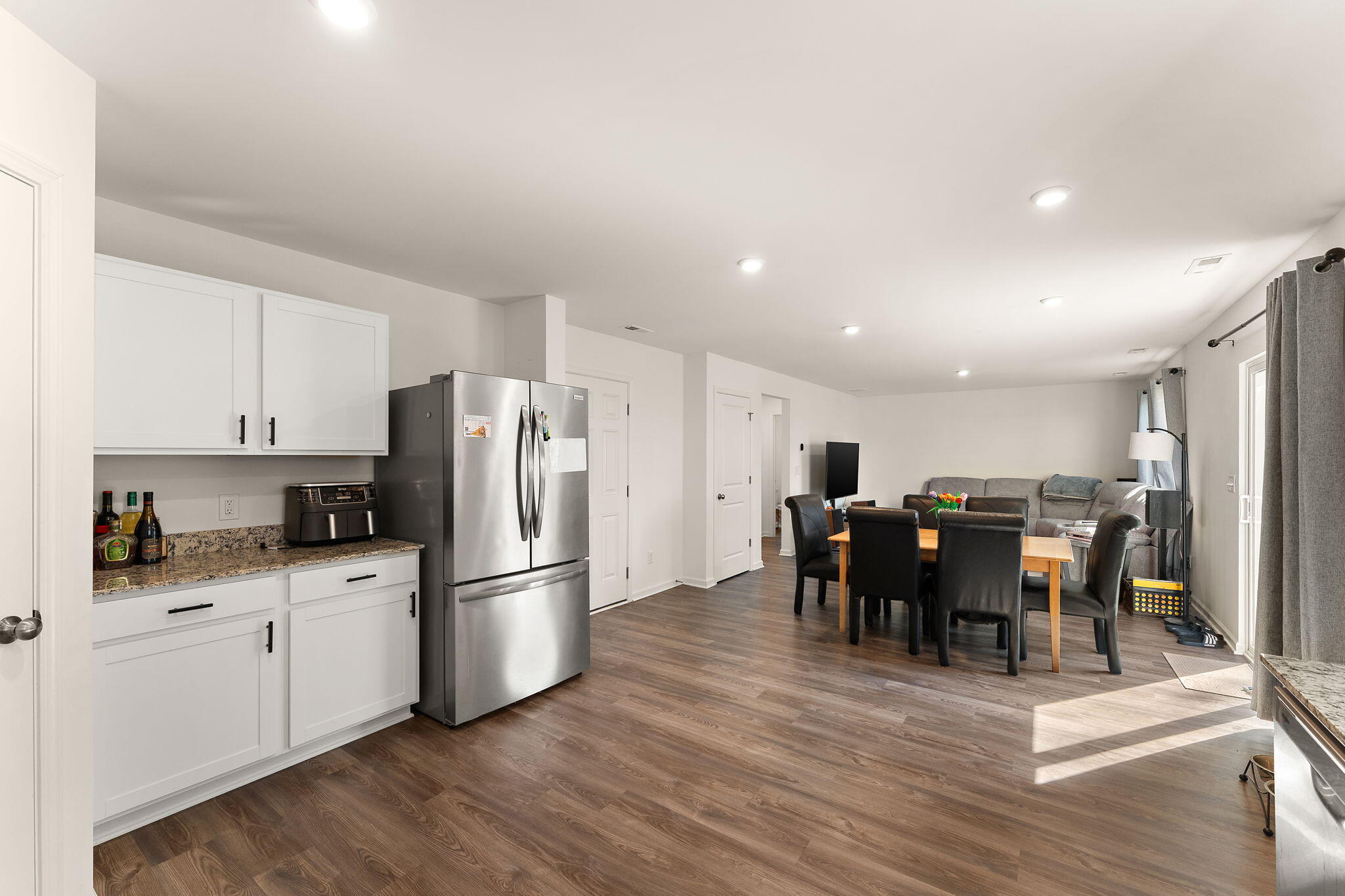 511 Upland Road Kingsford Heights, IN 46346 - Photo 10 of 28 2048x1365