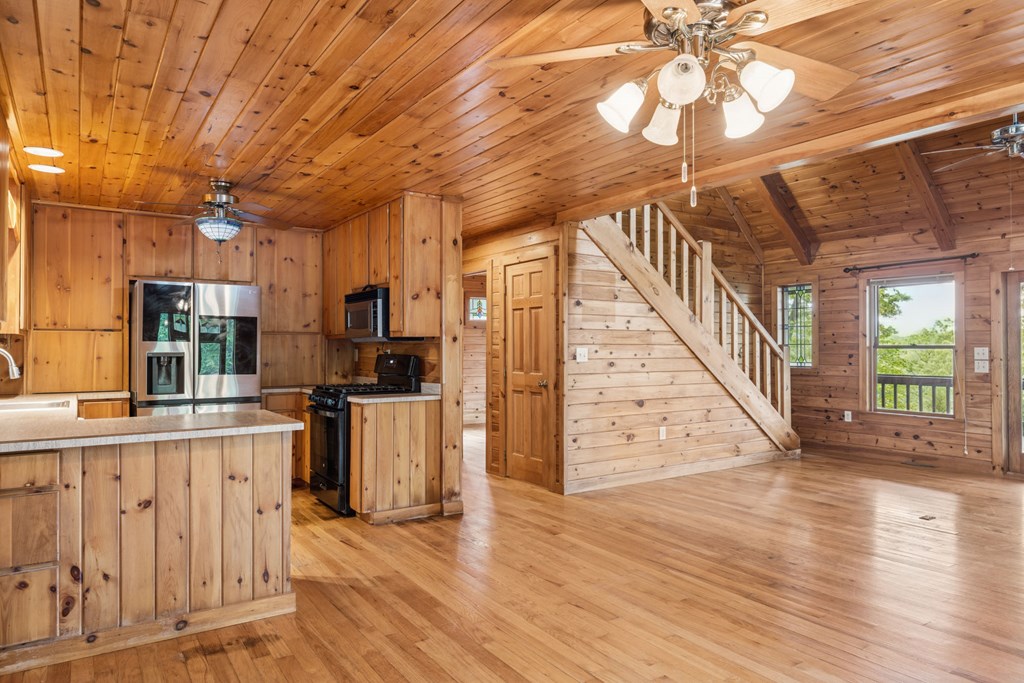 15 Lobo Trail Morganton, GA 30560 - Photo 7 of 60