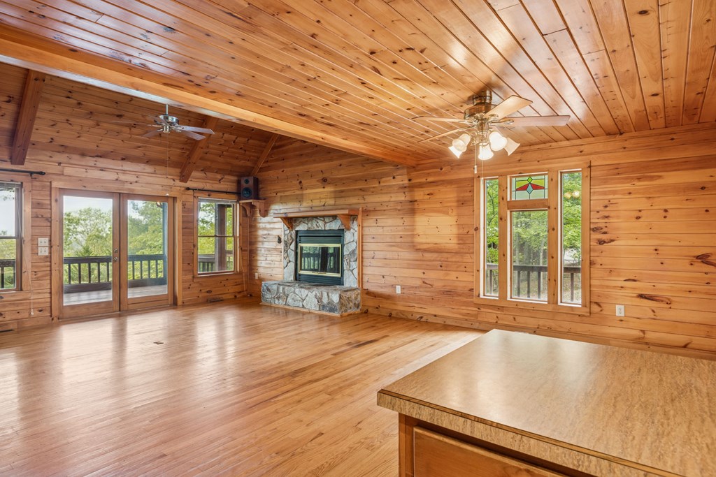 15 Lobo Trail Morganton, GA 30560 - Photo 10 of 60