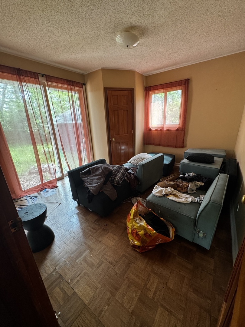 409 Ski Hill Road Fox River Grove, IL 60021 - Photo 15 of 40