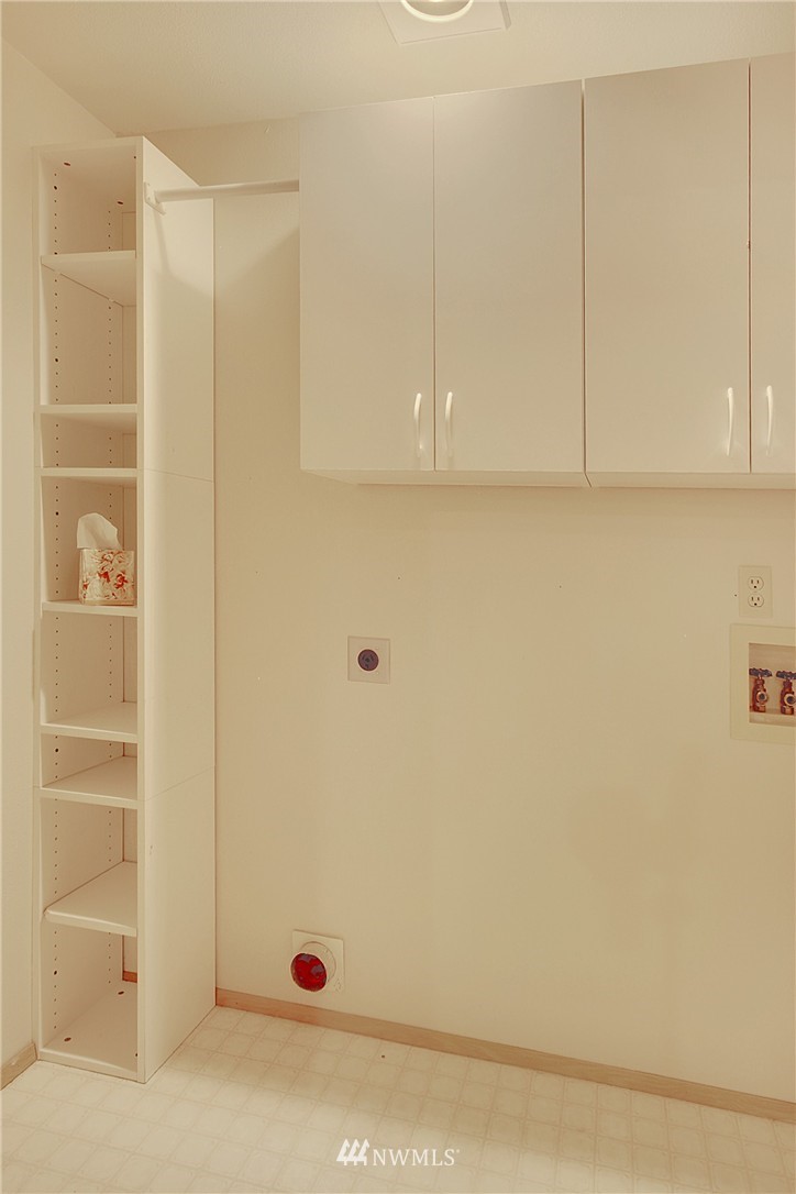 22809 Southeast 282nd Street Maple Valley, WA 98038 - Photo 24 of 25