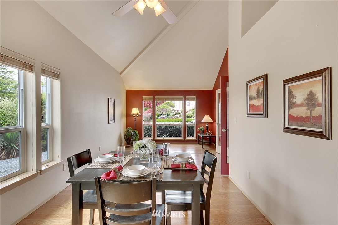 22809 Southeast 282nd Street Maple Valley, WA 98038 - Photo 7 of 25