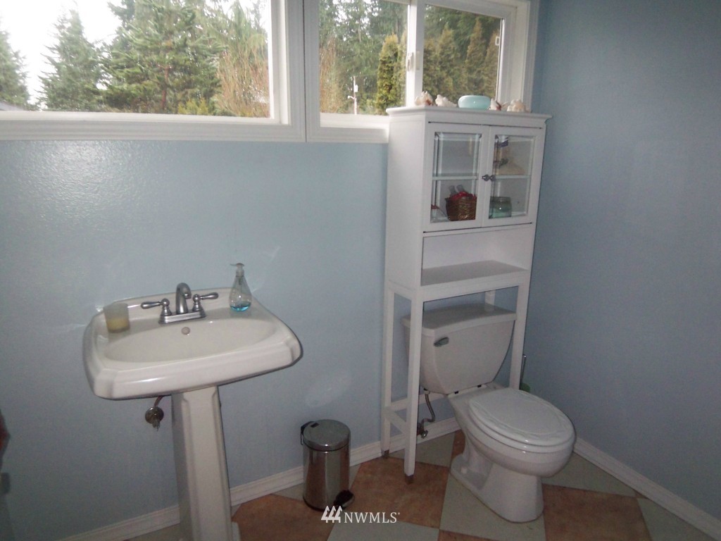 21829 3rd Avenue Southeast Bothell, WA 98021 - Photo 11 of 15