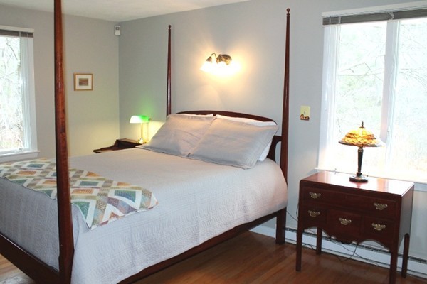28 Gould Road Bedford, MA 01730 - Photo 11 of 23 Gallery Image 11