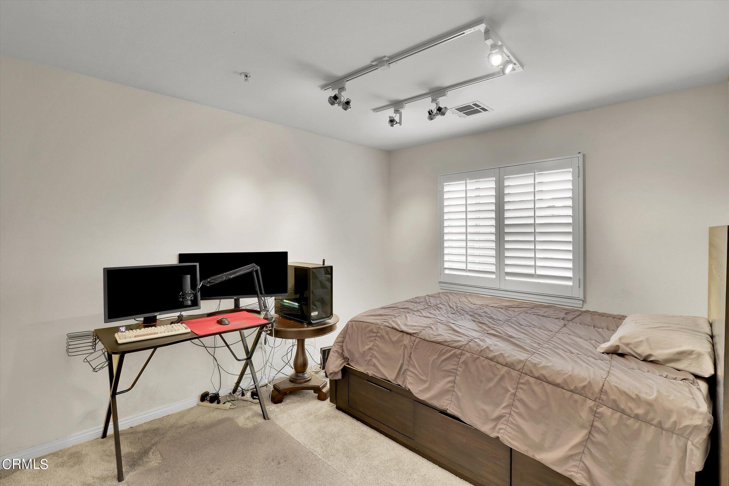 829 Sequoia Circle Monrovia, CA 91016 - Photo 21 of 42 22-829 Sequoia Circle-22