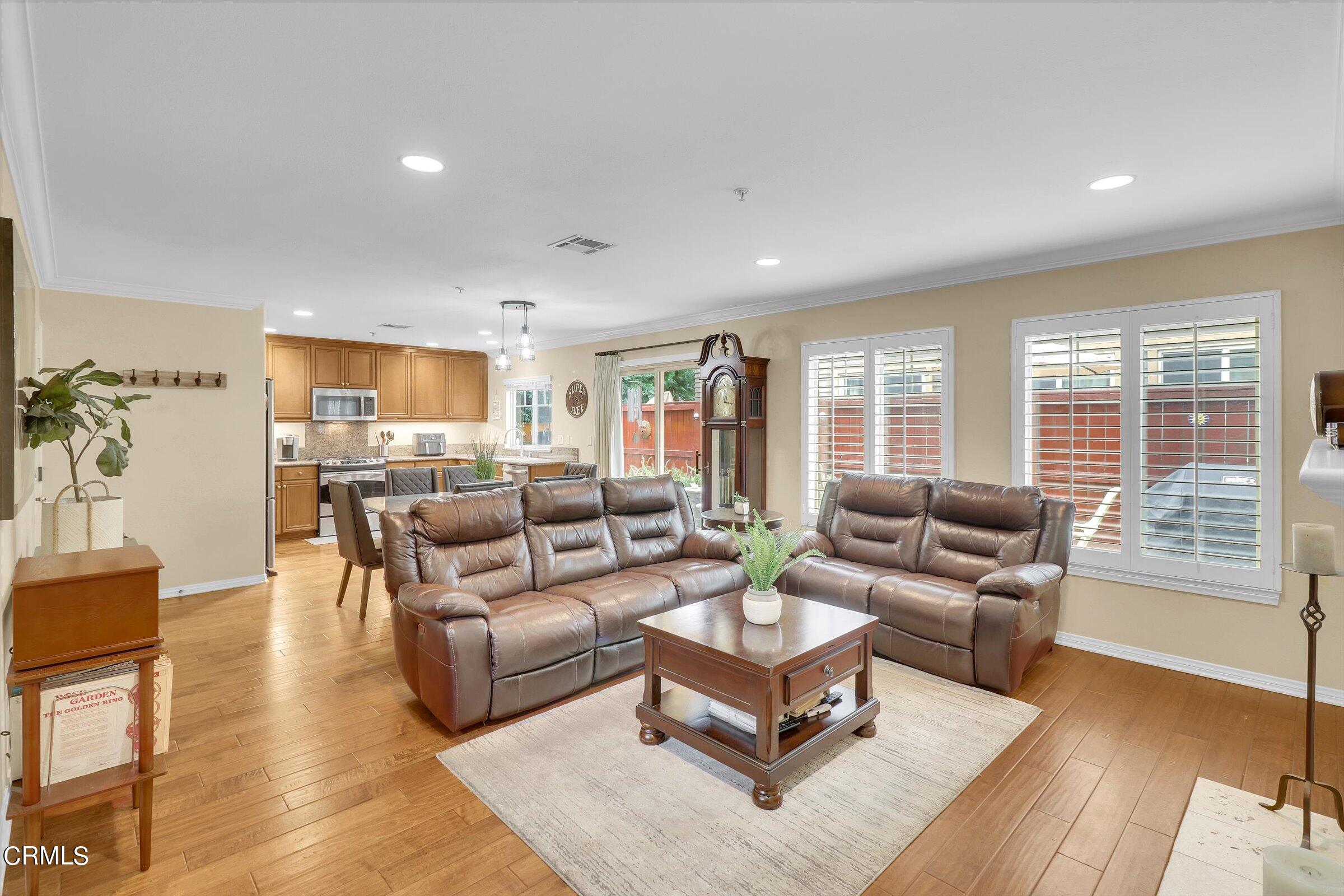 829 Sequoia Circle Monrovia, CA 91016 - Photo 6 of 42 06-829 Sequoia Circle-6