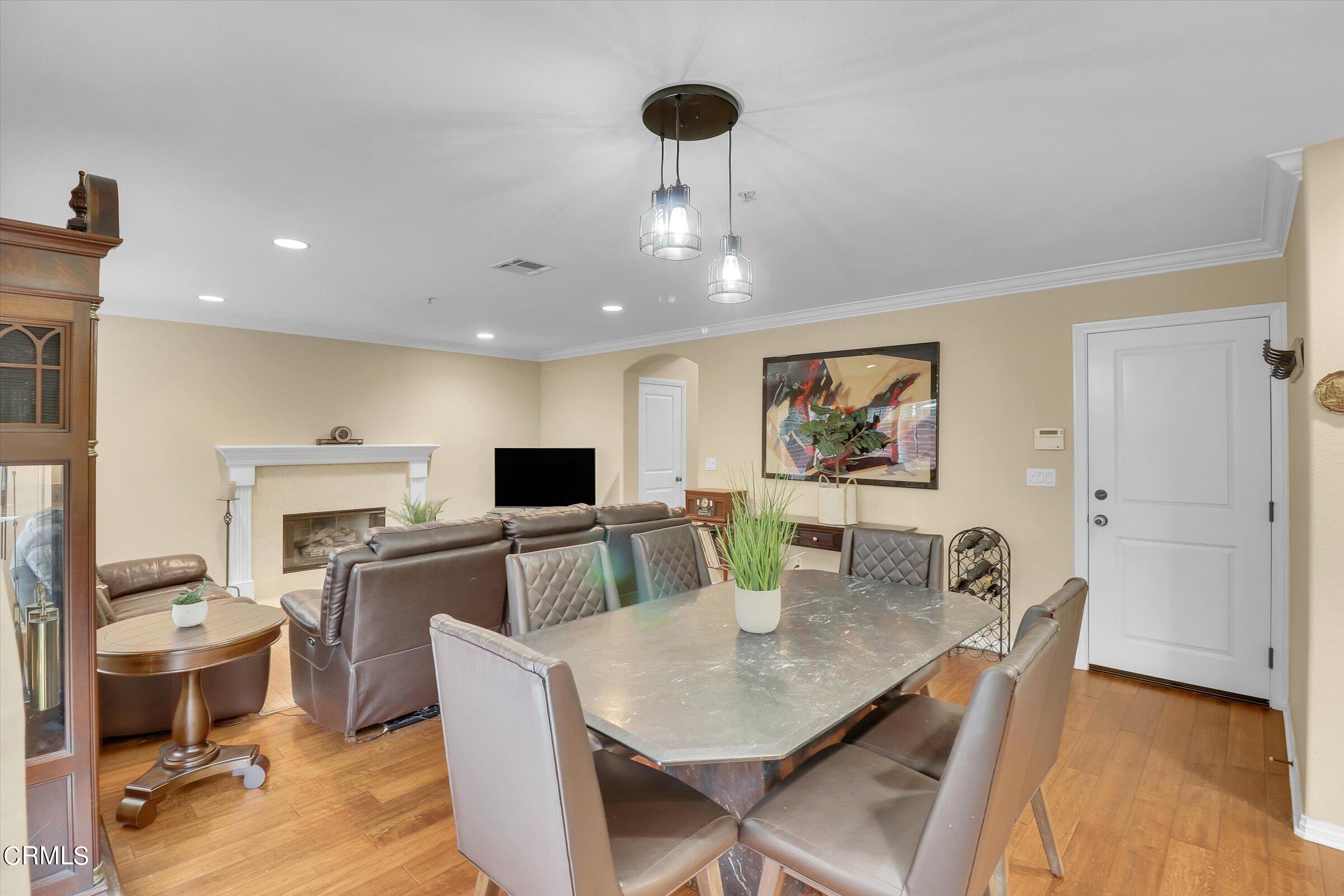 829 Sequoia Circle Monrovia, CA 91016 - Photo 10 of 42 10-829 Sequoia Circle-10