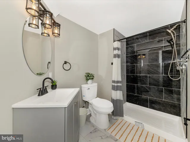 $449,990 | 14004 Daleshire Way, Unit 49, Burtonsville, MD 20866