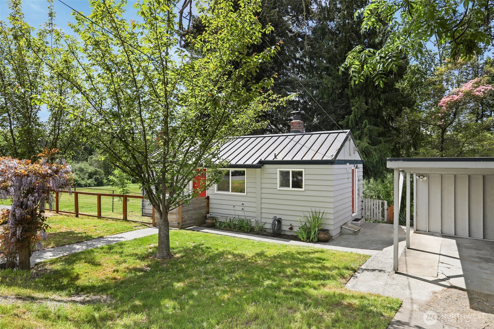 6745 18th Avenue Southwest Seattle, WA 98106 - Photo 20 of 33