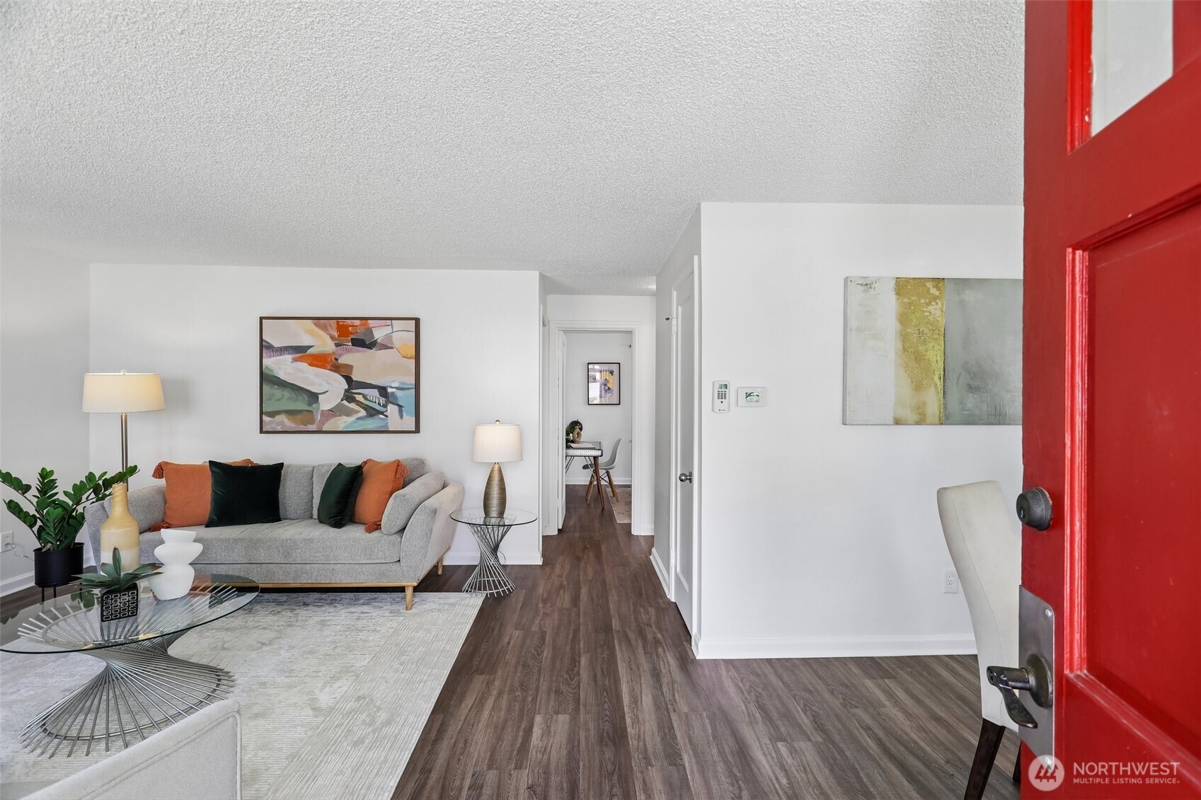 6745 18th Avenue Southwest Seattle, WA 98106 - Photo 2 of 33