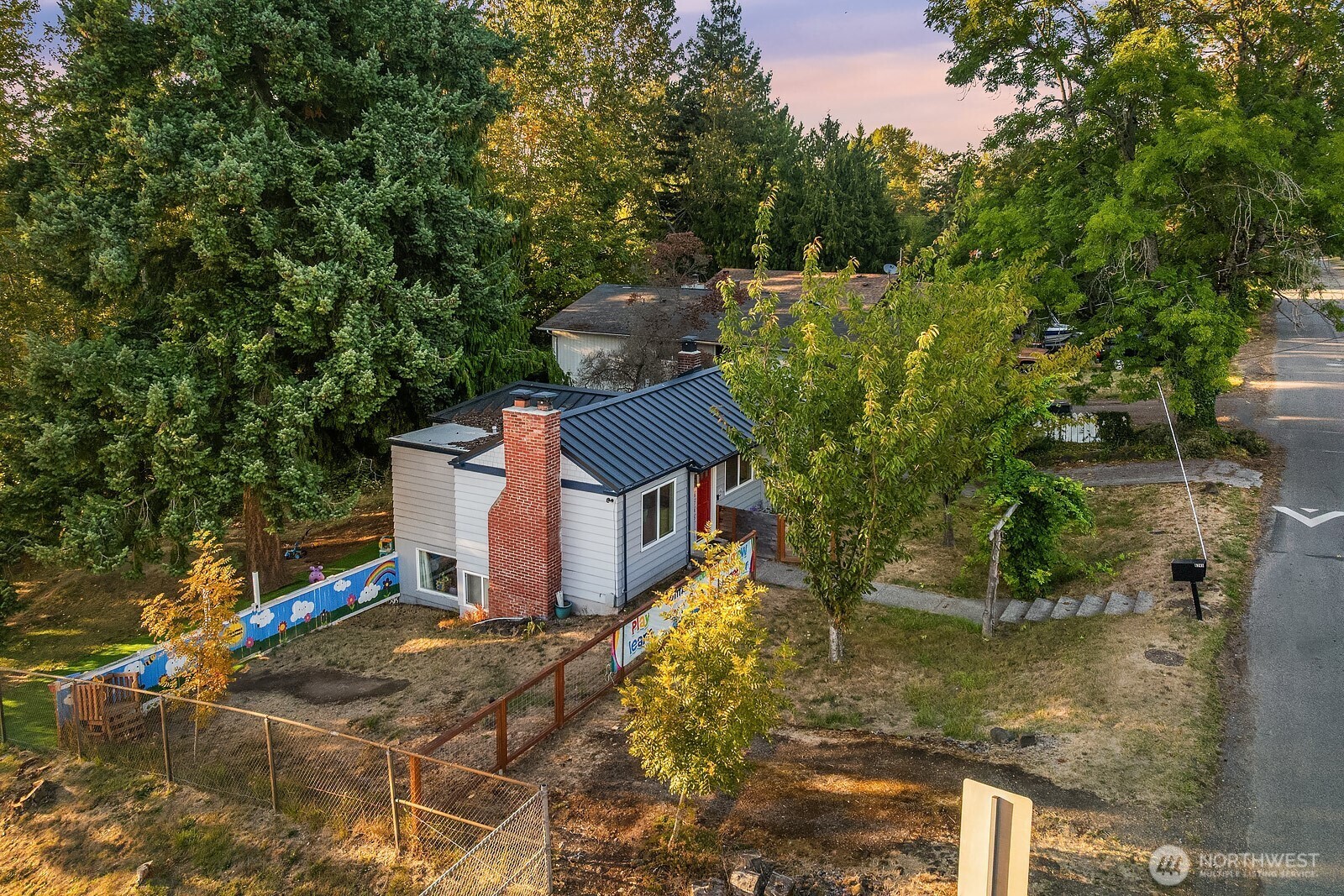 6745 18th Avenue Southwest Seattle, WA 98106 - Photo 28 of 33