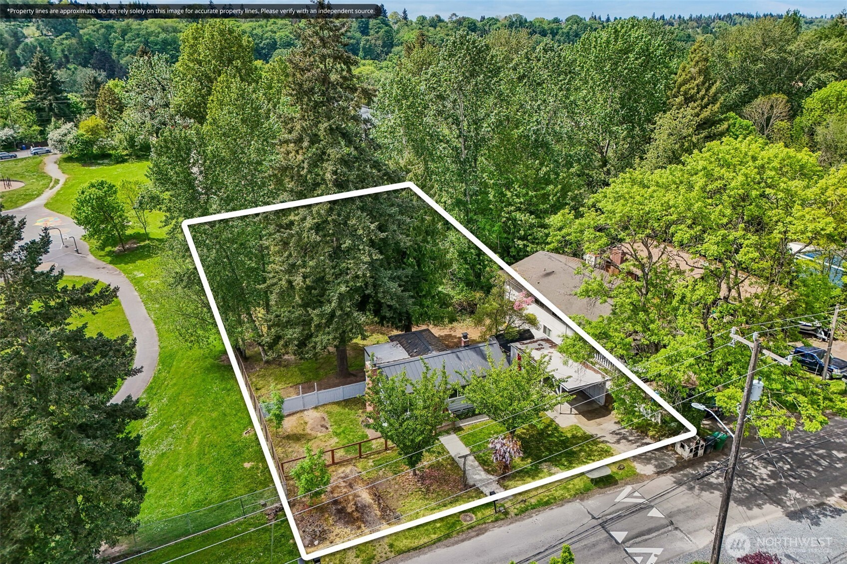 6745 18th Avenue Southwest Seattle, WA 98106 - Photo 29 of 33