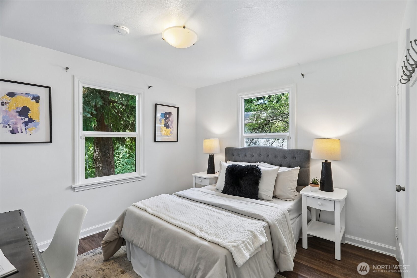 6745 18th Avenue Southwest Seattle, WA 98106 - Photo 5 of 33