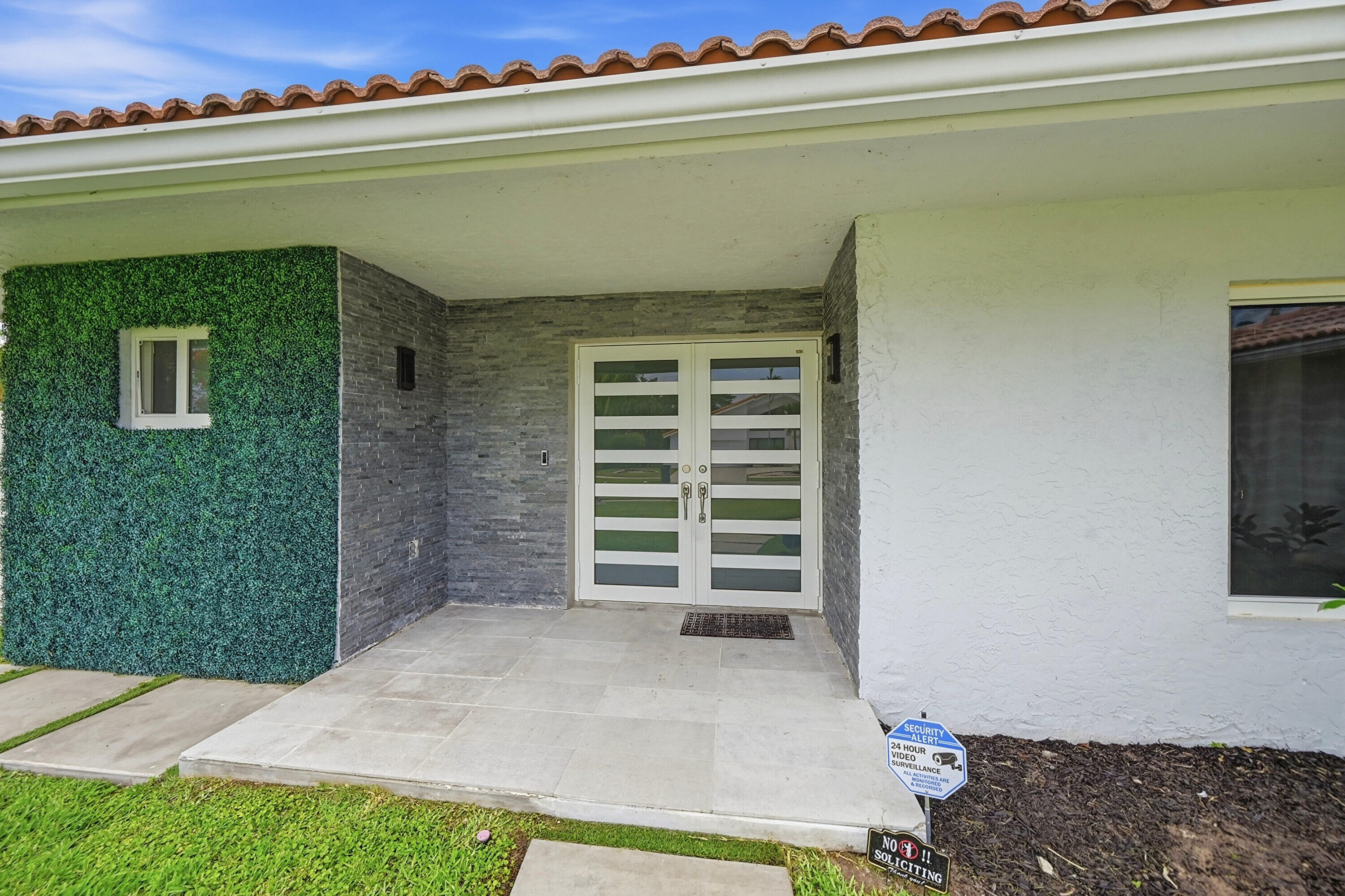 398 Northwest 22nd Avenue Boca Raton, FL 33486 - Photo 48 of 64 Front Porch