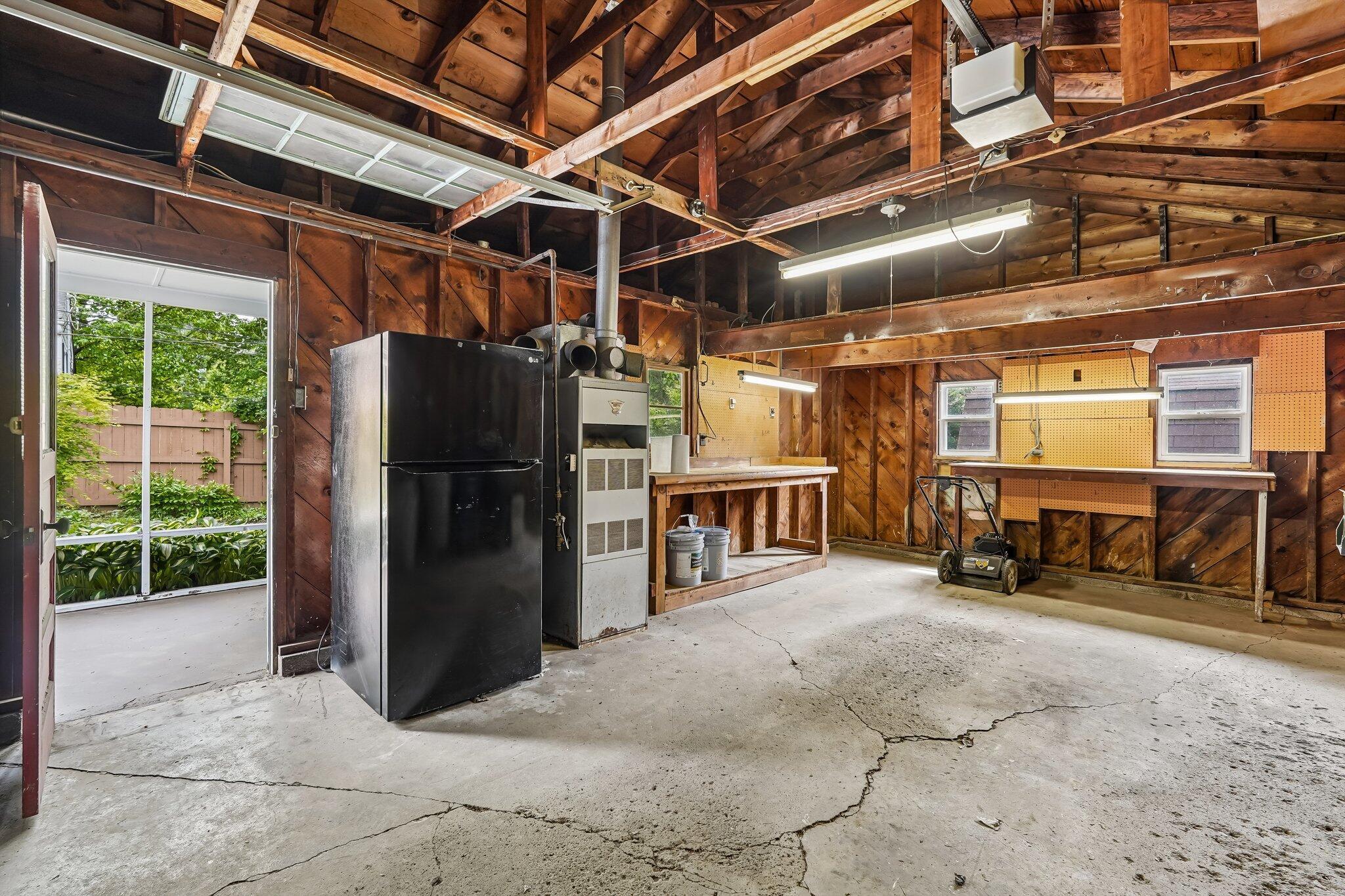 1087 Acton Road Columbus, OH 43224 - Photo 26 of 31 Gallery Image 26