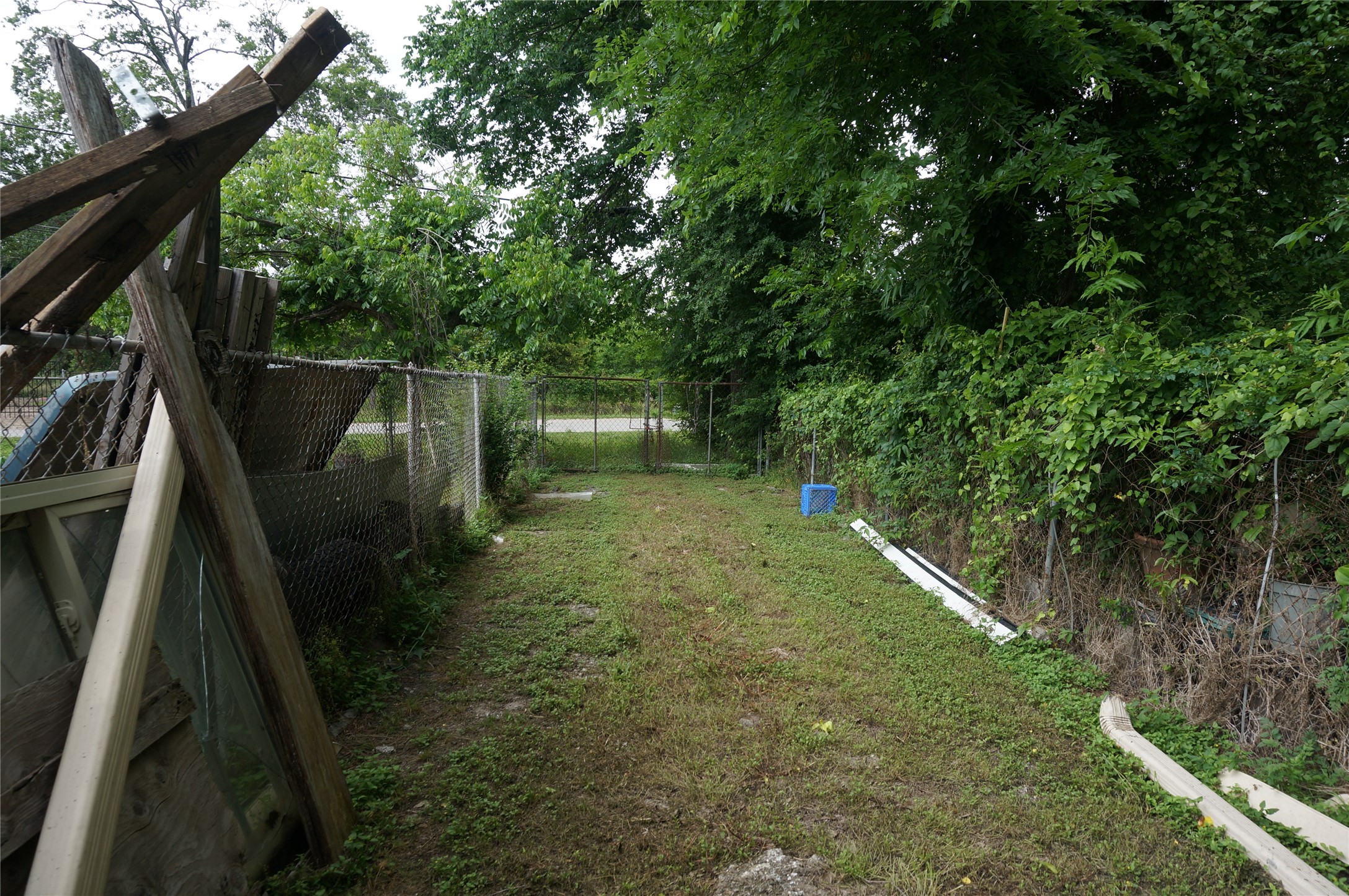 4308 Banner Drive Houston, TX 77013 - Photo 36 of 45