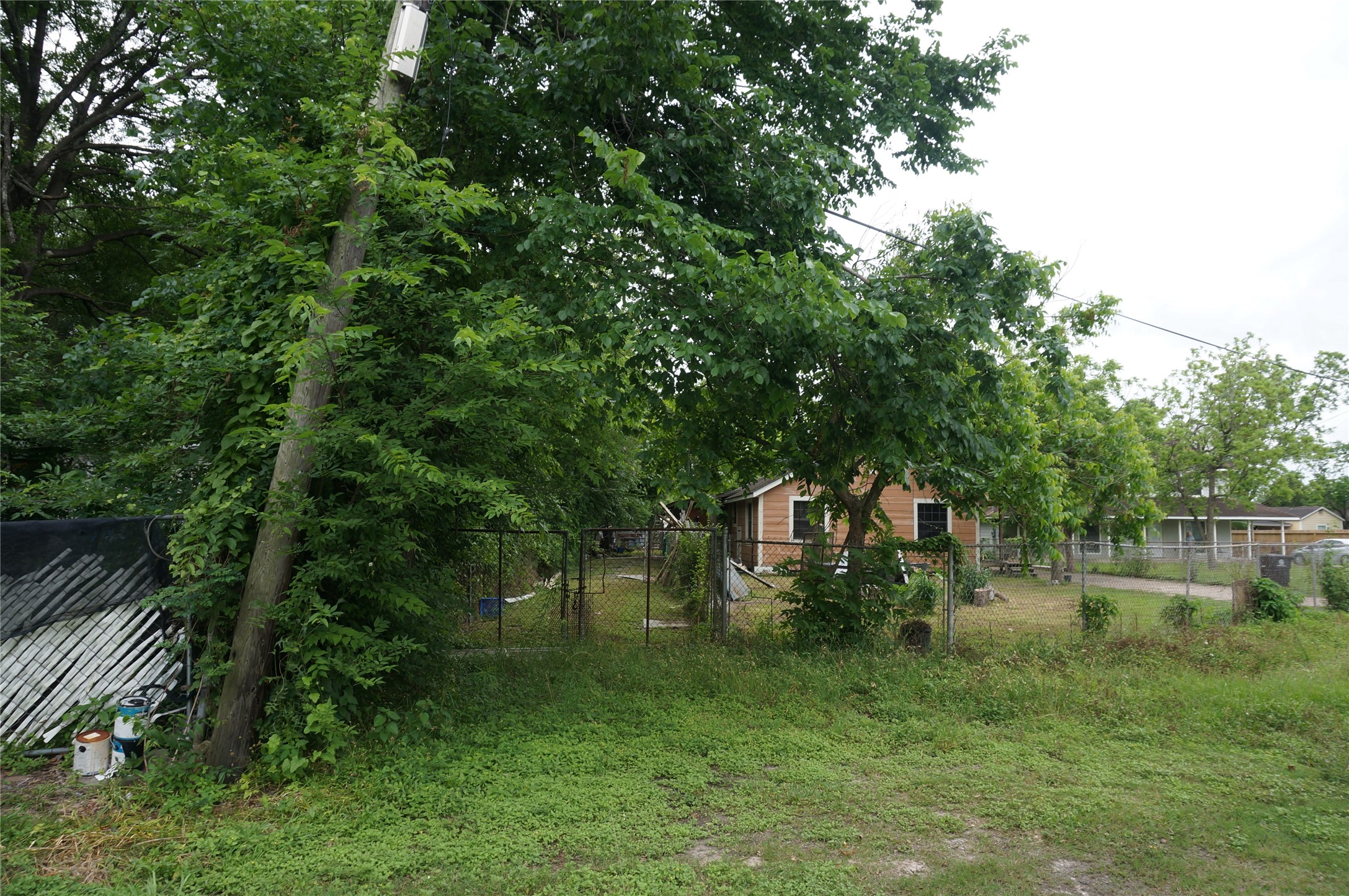 4308 Banner Drive Houston, TX 77013 - Photo 4 of 45