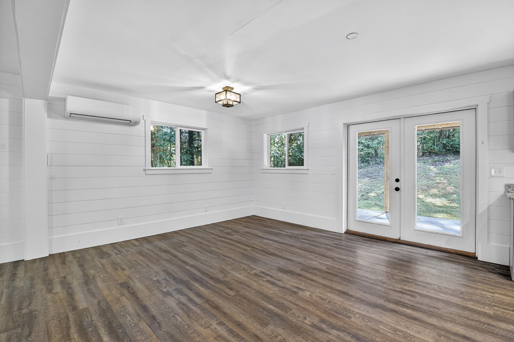 380 Hardscrabble Road Mineral Bluff, GA 30559 - Photo 44 of 75 Upgraded Kitchen w/Island