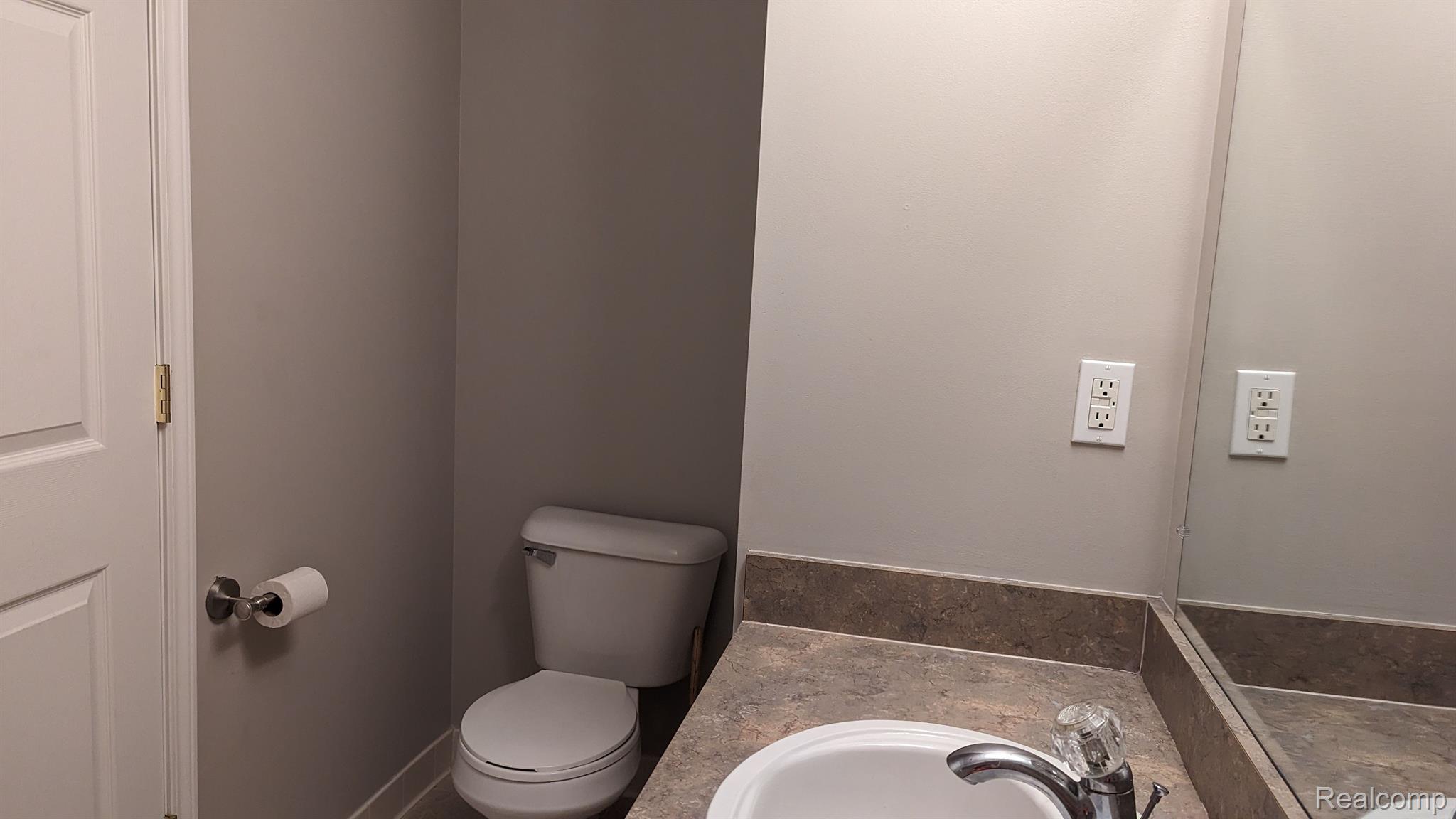 3618 Tremonte Circle Rochester, MI 48306 - Photo 18 of 29 Gallery Image 18