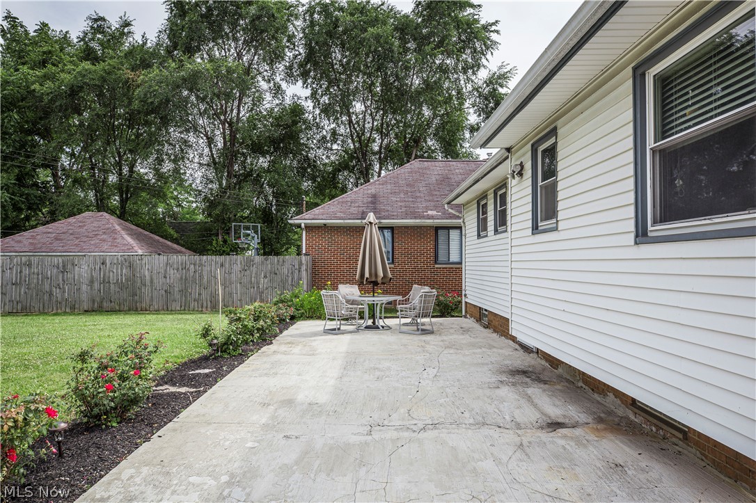5219 Roseside Avenue Parma, OH 44134 - Photo 28 of 30