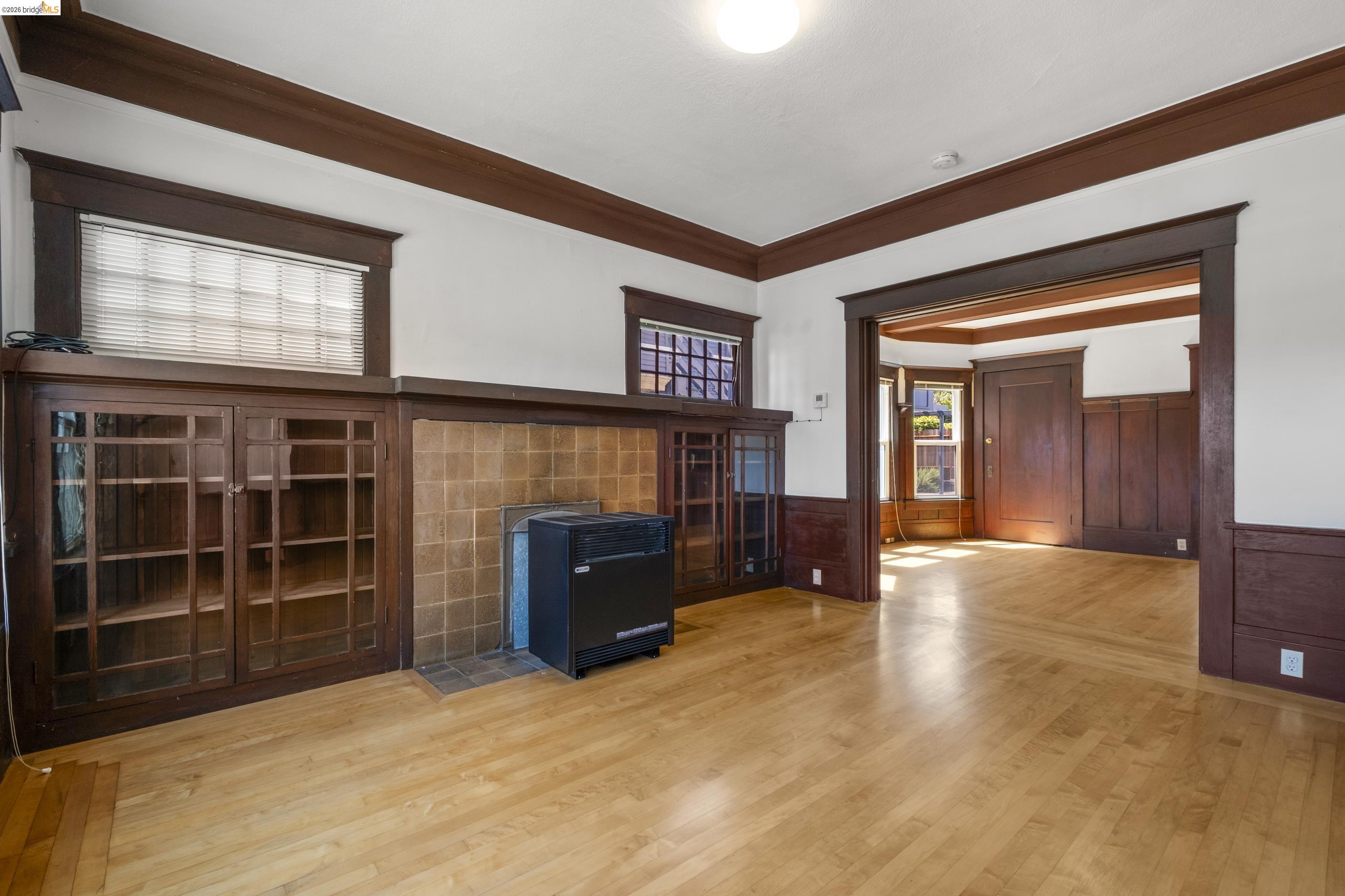 4283 Howe Street Oakland, CA 94611 - Photo 8 of 38