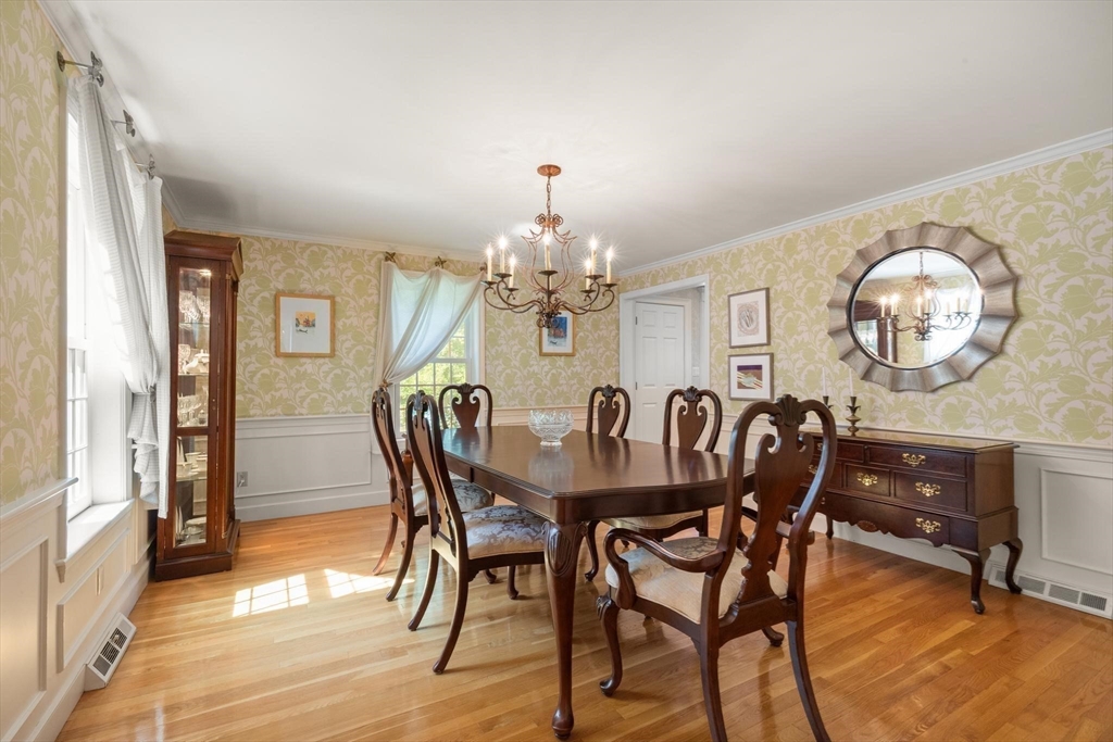 115 Fox Run Road Sudbury, MA 01776 - Photo 14 of 41 Gallery Image 14