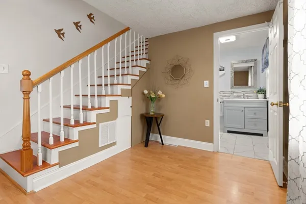 $479,900 | 64 Bradstreet Avenue, Lowell, MA 01851