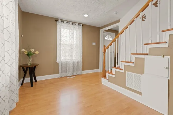 $479,900 | 64 Bradstreet Avenue, Lowell, MA 01851