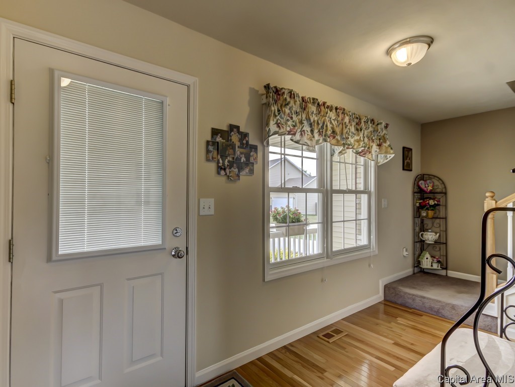 3701 Carney Boulevard Springfield, IL 62712 - Photo 3 of 33 Gallery Image 3