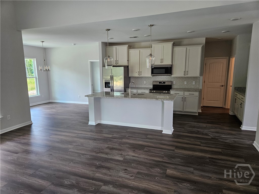 142 Como Drive Pooler, GA 31322 - Photo 9 of 20