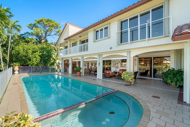 $12,500 | 4407 Woodfield Boulevard, Boca Raton, FL 33434