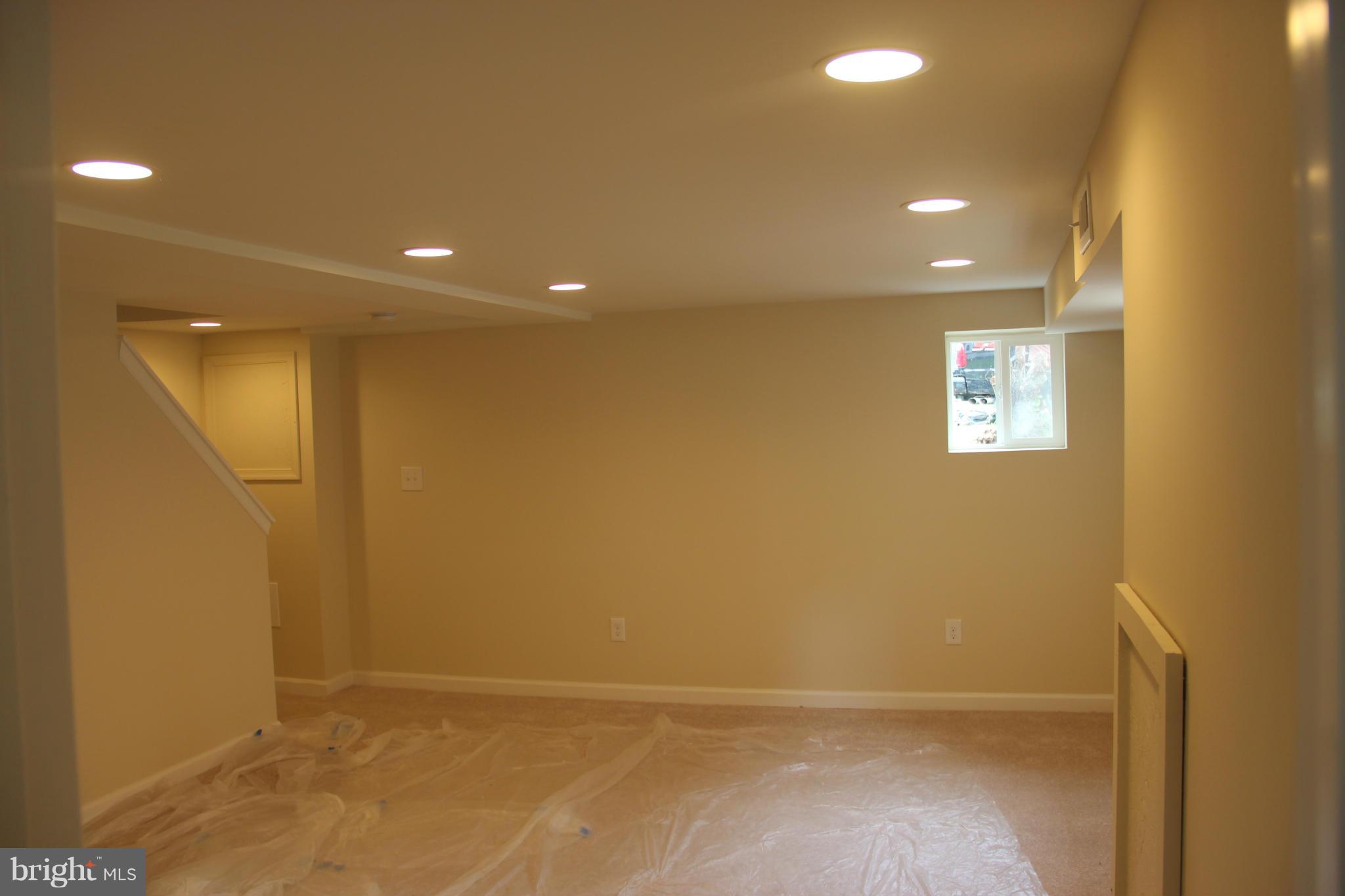 745 Charing Cross Road Baltimore, MD 21229 - Photo 9 of 12 Basement