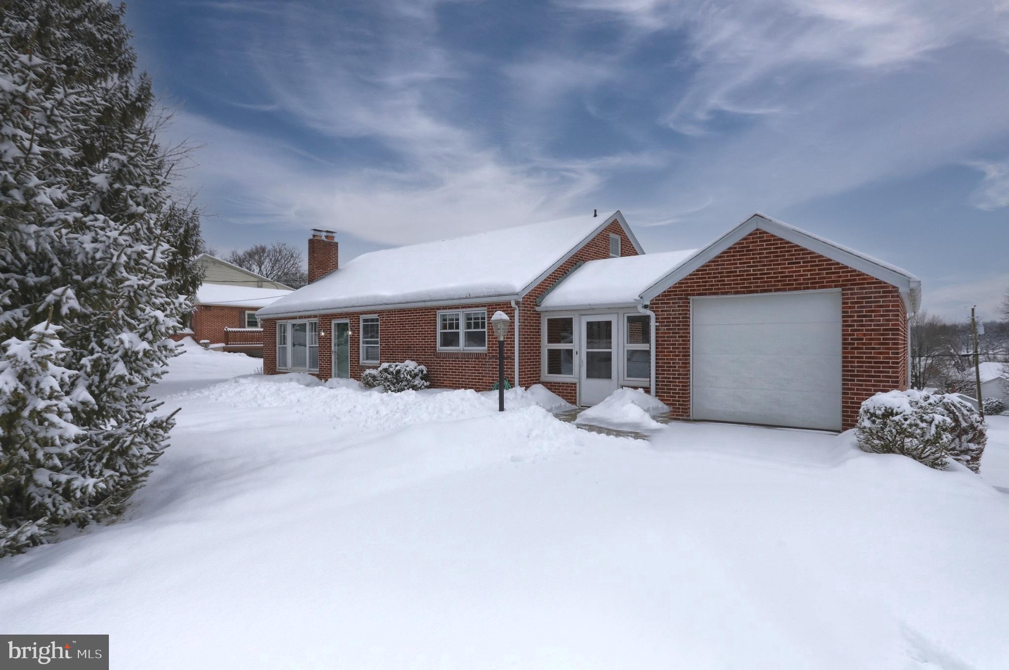 5309 Devonshire Road Harrisburg, PA 17112 - Photo 1 of 30 Gallery Image 1