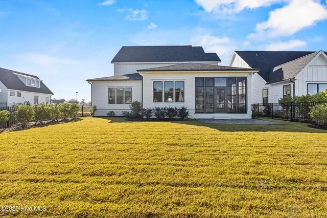 $1,108,000 | 636 Waterstone Drive, Wilmington, NC 28411
