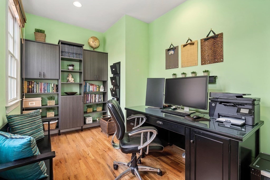 15 Kerr Path Newton, MA 02459 - Photo 14 of 33